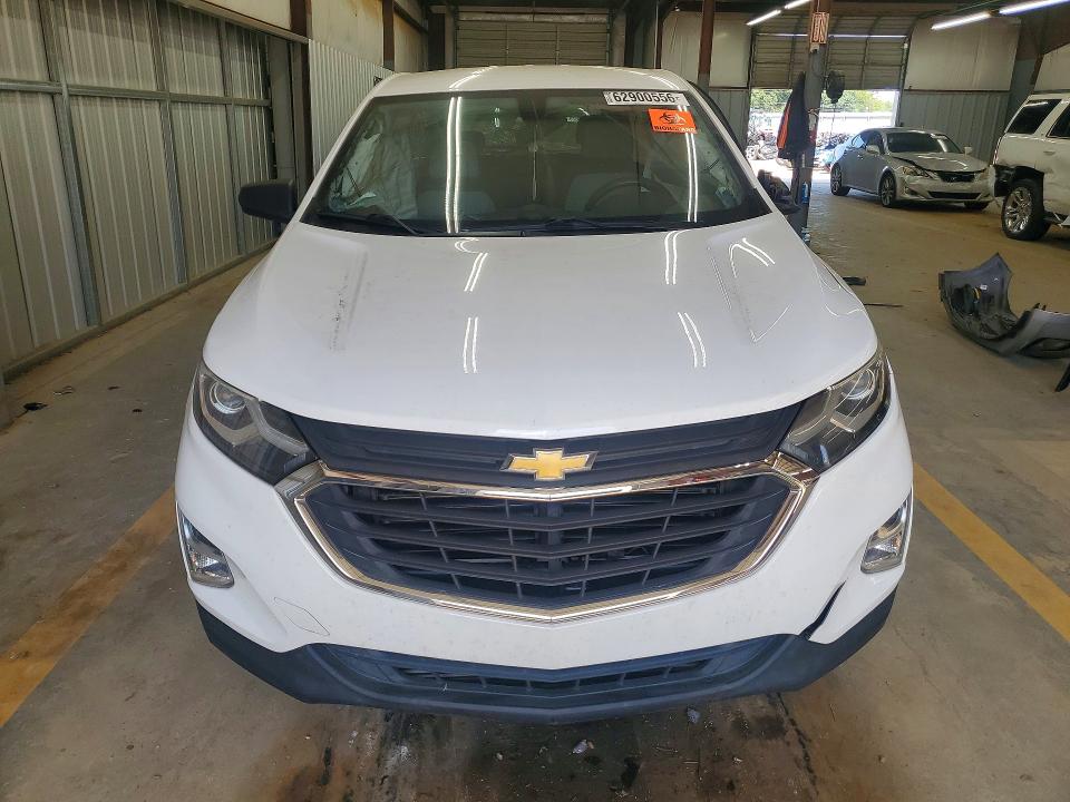Photo 5 from auction – 2018 CHEVROLET EQUINOX with VIN 2GNAXHEV7J6333962