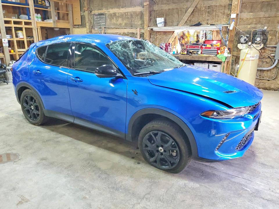 Photo 4 from auction – 2024 DODGE HORNET with VIN ZACNDFAN0R3A39905