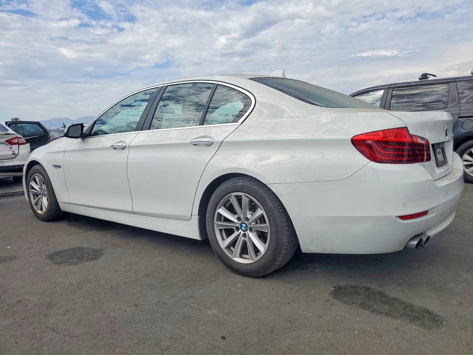 Photo 2 from auction – 2015 BMW 528 with VIN WBA5A5C56FD518684