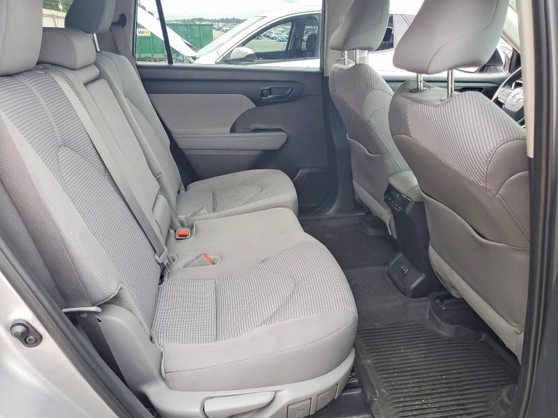 Photo 11 from auction – 2025 TOYOTA HIGHLANDER with VIN 5TDKDRBH4SS576209