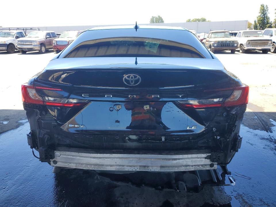Photo 6 from auction – 2025 TOYOTA CAMRY with VIN 4T1DAACK1SU132452