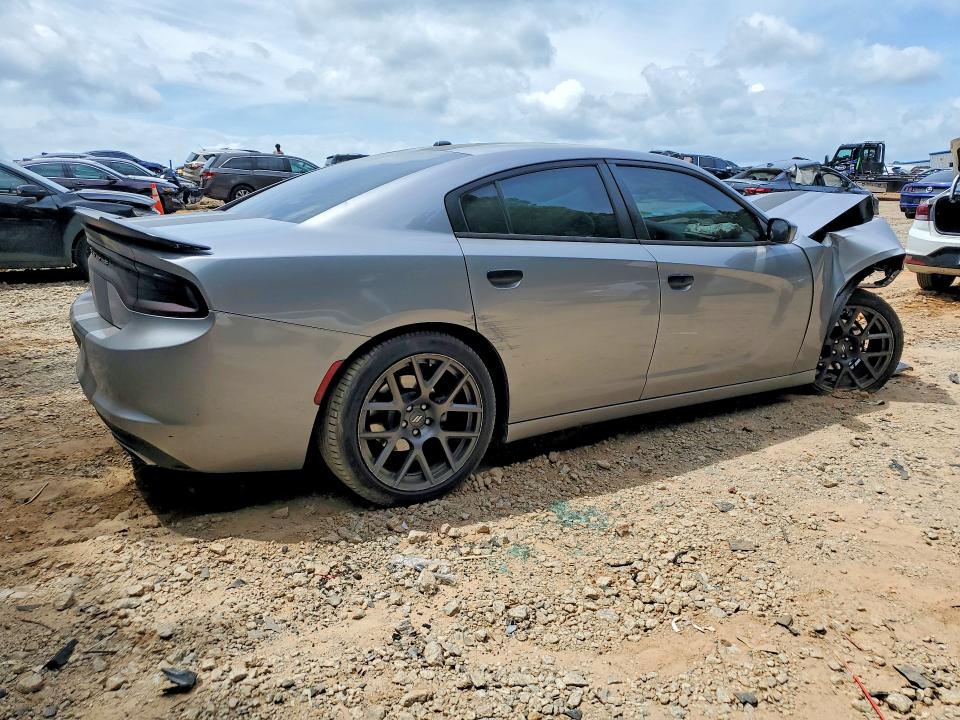 Photo 3 from auction – 2015 DODGE CHARGER with VIN 2C3CDXBG1FH789899