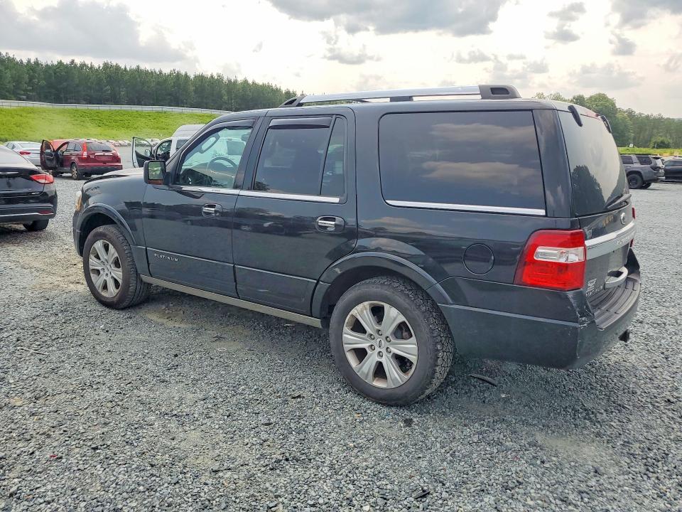 Photo 2 from auction – 2015 FORD EXPEDITION with VIN 1FMJU1MT1FEF32805