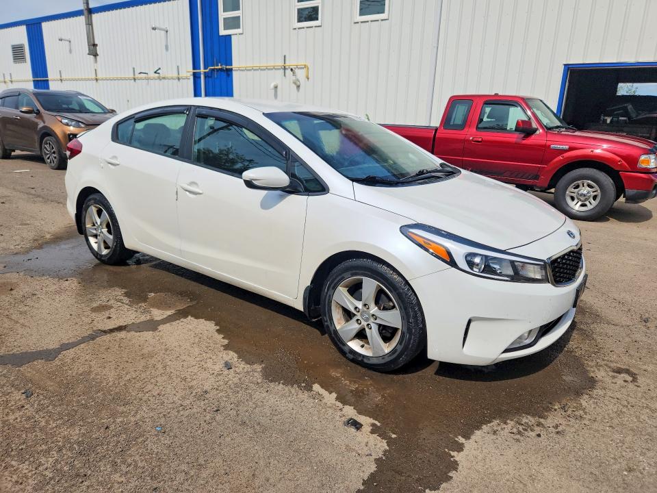 Photo 4 from auction – 2018 KIA FORTE with VIN 3KPFL4A74JE255439