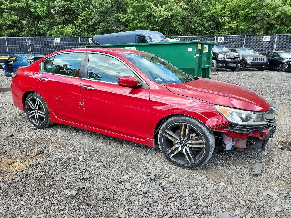 Photo 4 from auction – 2017 HONDA ACCORD with VIN 1HGCR2F55HA224907