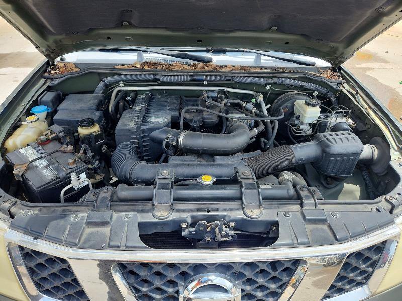 Photo 11 from auction – 2005 NISSAN FRONTIER with VIN 1N6BD06T75C422168
