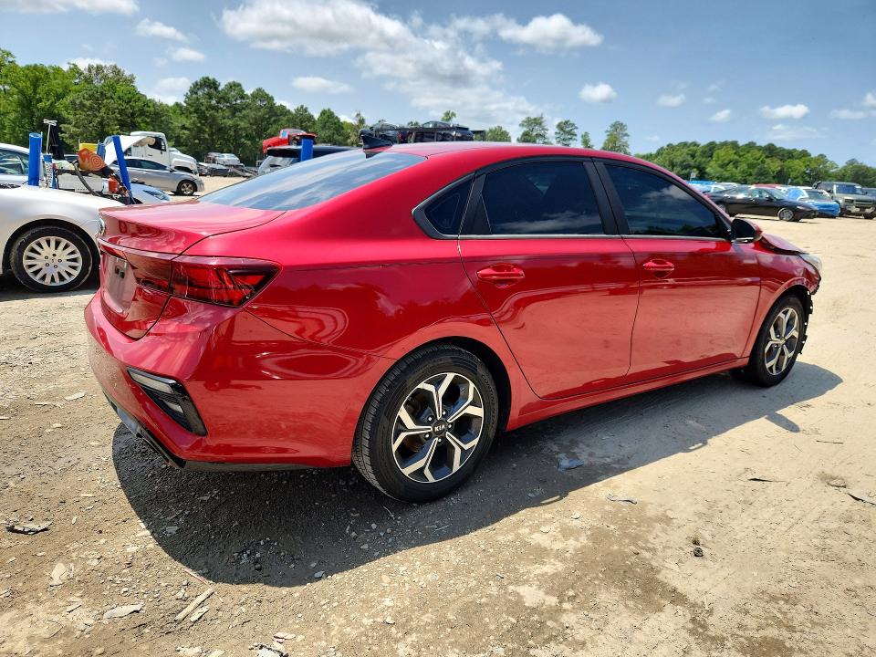 Photo 3 from auction – 2020 KIA FORTE with VIN 3KPF24AD5LE185378