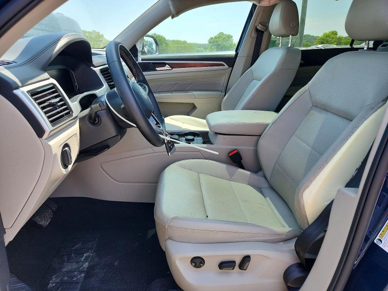 Photo 7 from auction – 2023 VOLKSWAGEN ATLAS with VIN 1V2KR2CA5PC520104