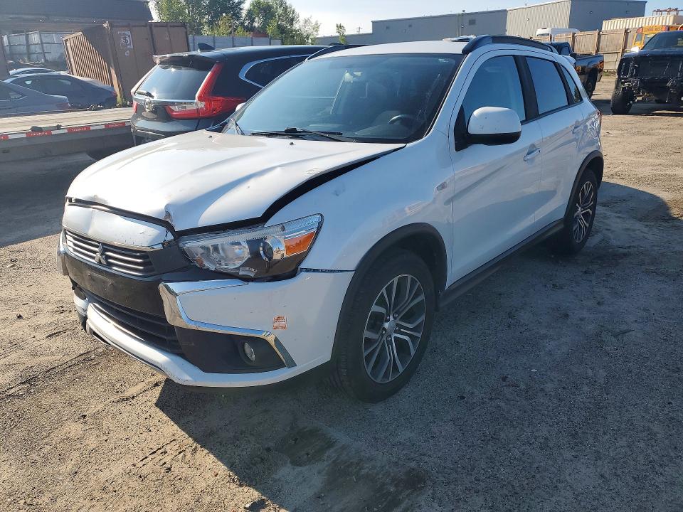 2017 MITSUBISHI RVR