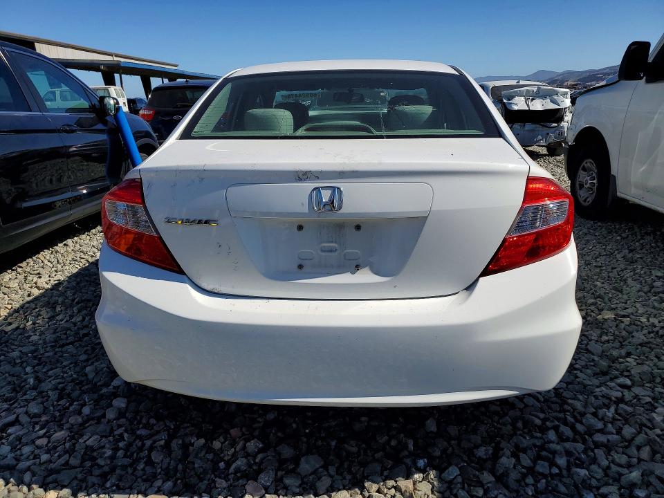 Photo 6 from auction – 2012 HONDA CIVIC with VIN 2HGFB2F50CH587515