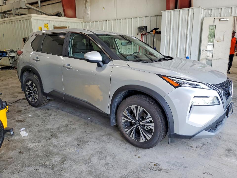 Photo 4 from auction – 2023 NISSAN ROGUE with VIN JN8BT3BB3PW353568