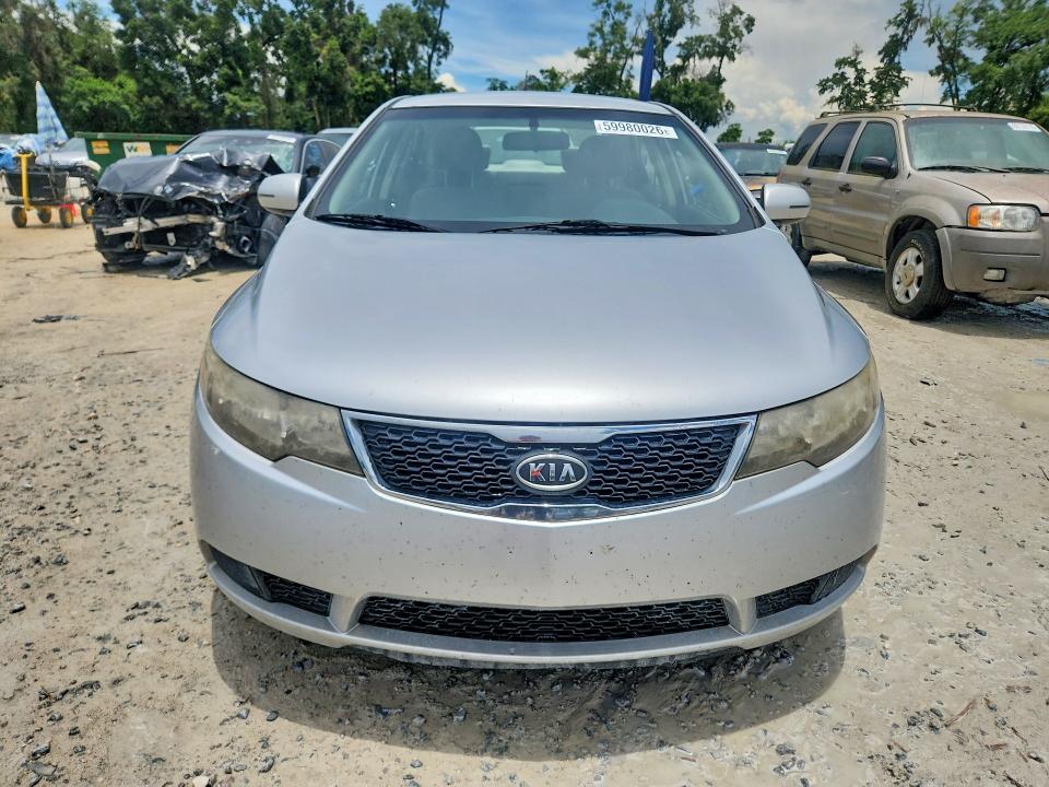 Photo 5 from auction – 2013 KIA FORTE with VIN KNAFU4A25D5695202