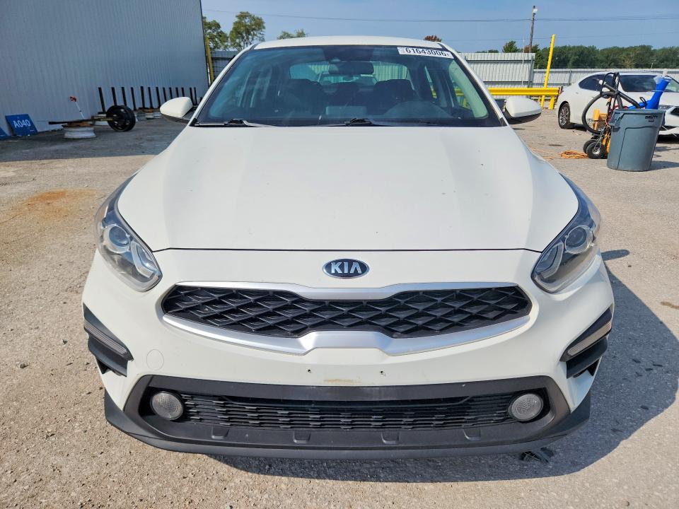 Photo 5 from auction – 2019 KIA FORTE with VIN 3KPF24AD8KE138263