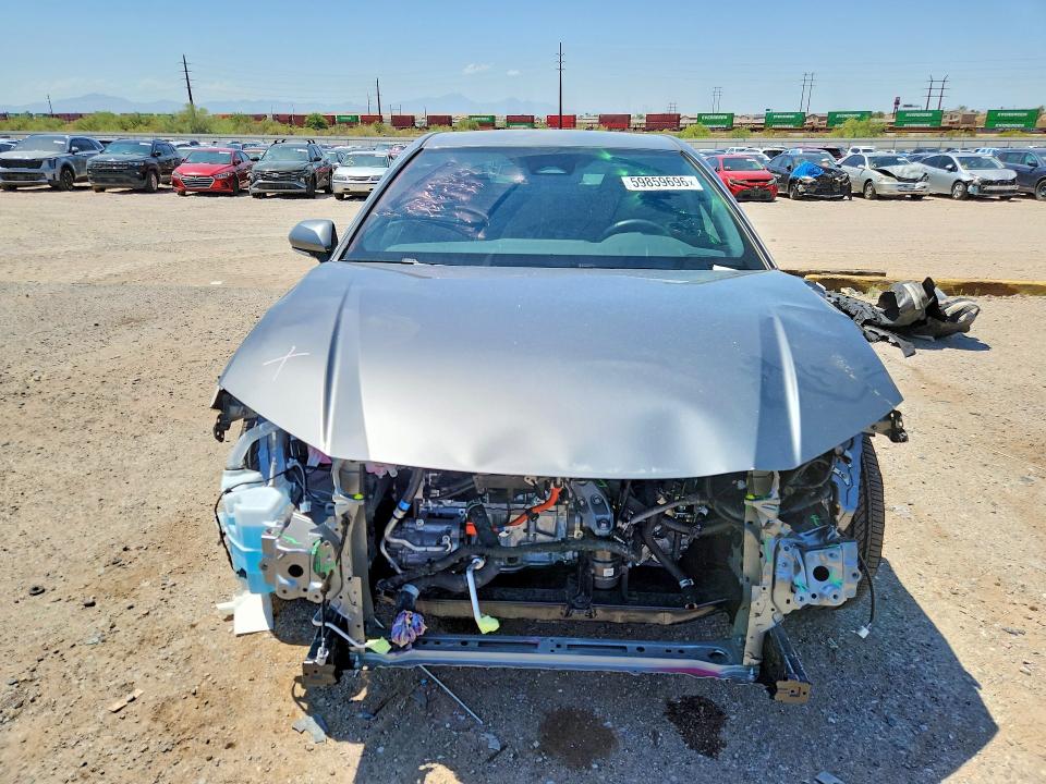 Photo 5 from auction – 2026 TOYOTA CAMRY with VIN 4T1DAACK1TU677973
