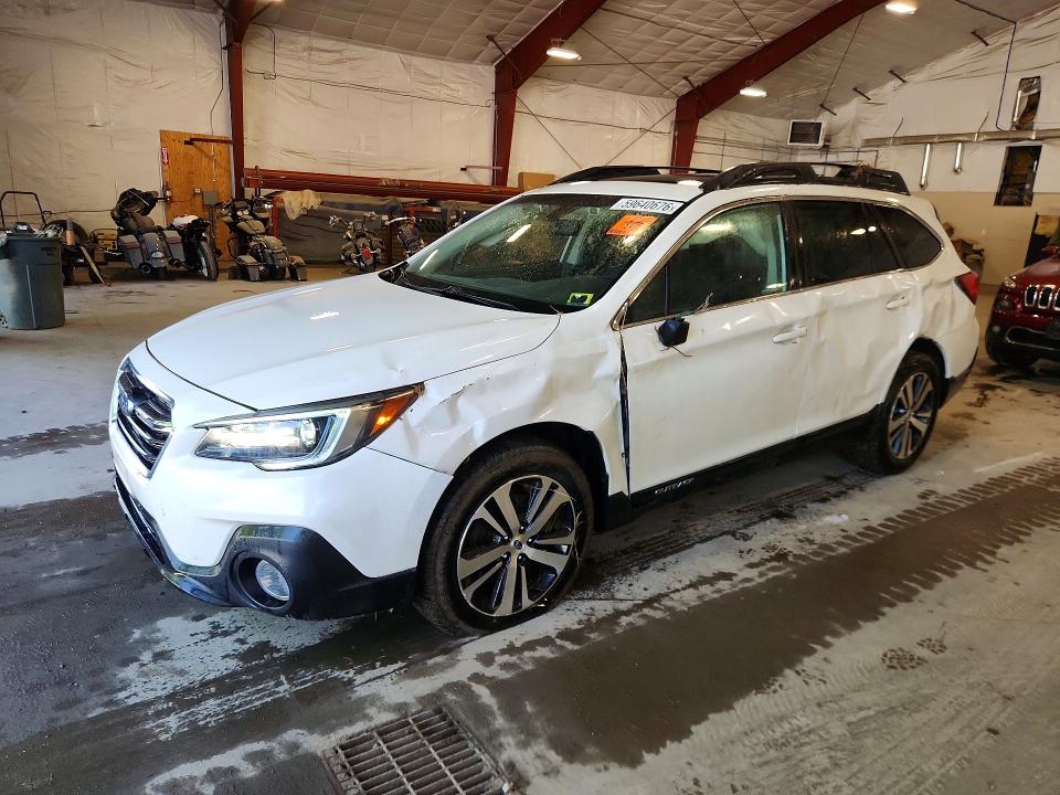 SUBARU OUTBACK 2018 con VIN 4S4BSANCXJ3385431 - Foto de la subasta