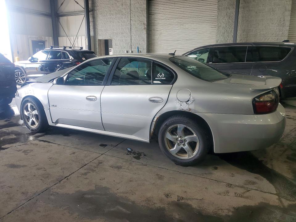 Photo 2 from auction – 2005 PONTIAC BONNEVILLE with VIN 1G2HY54K65U118501