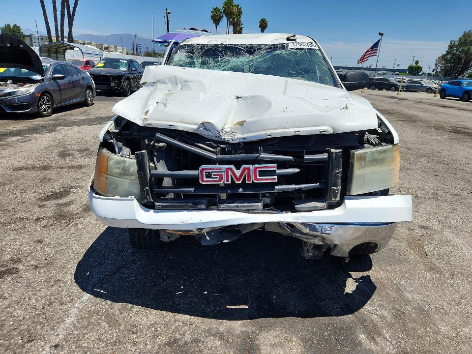 Photo 5 from auction – 2009 GMC SIERRA with VIN 3GTEC23J69G226954
