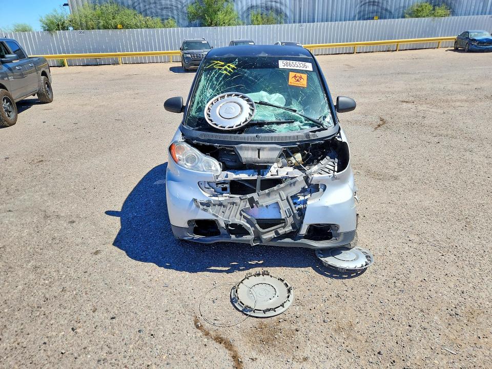 Photo 5 from auction – 2015 SMART FORTWO with VIN WMEEJ3BA9FK795641