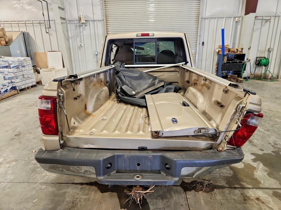 Photo 6 from auction – 2001 FORD RANGER with VIN 1FTZR15E11PA72437