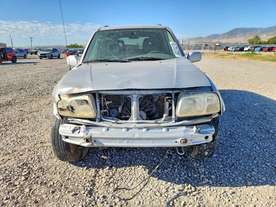 Photo 5 from auction – 2002 SUZUKI XL7 with VIN JS3TX92V224106629