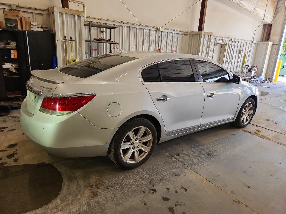 Photo 3 from auction – 2011 BUICK LACROSSE with VIN 1G4GC5ED6BF281957