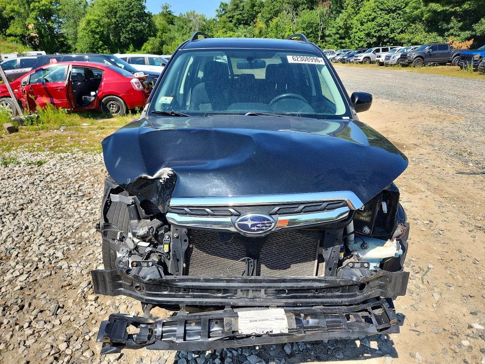 Photo 5 from auction – 2018 SUBARU FORESTER with VIN JF2SJAEC2JH496695