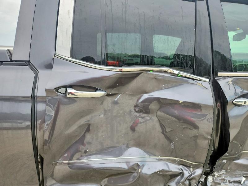 Photo 10 from auction – 2020 HONDA RIDGELINE with VIN 5FPYK3F76LB004960