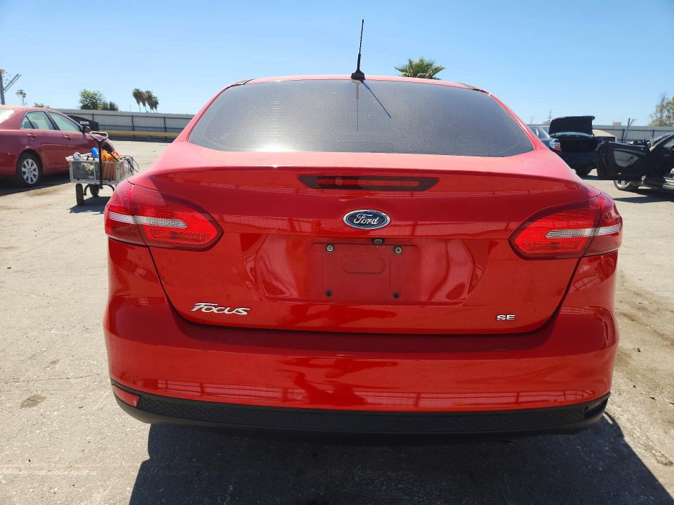 Photo 6 from auction – 2015 FORD FOCUS with VIN 1FADP3F26FL294511