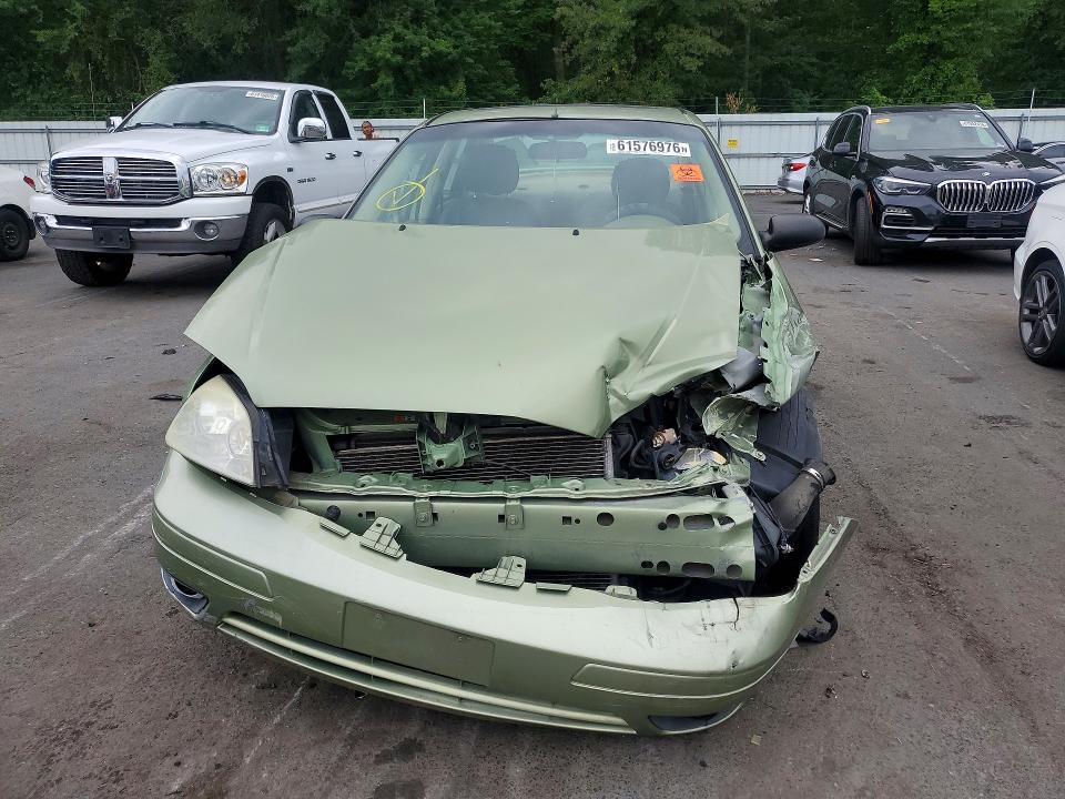Photo 5 from auction – 2007 FORD FOCUS with VIN 1FAHP34N47W255995