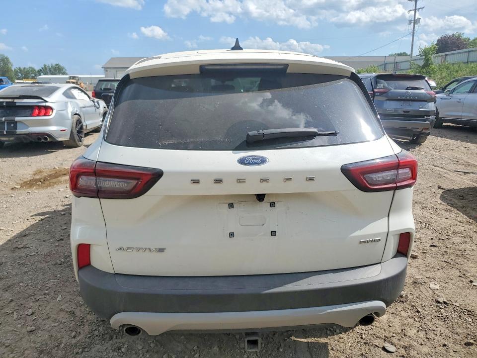 Photo 6 from auction – 2023 FORD ESCAPE with VIN 1FMCU9GNXPUA14221