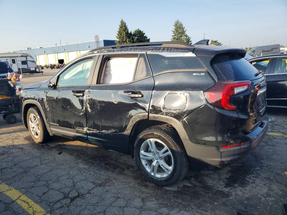 Photo 2 from auction – 2022 GMC TERRAIN with VIN 3GKALMEV4NL247754