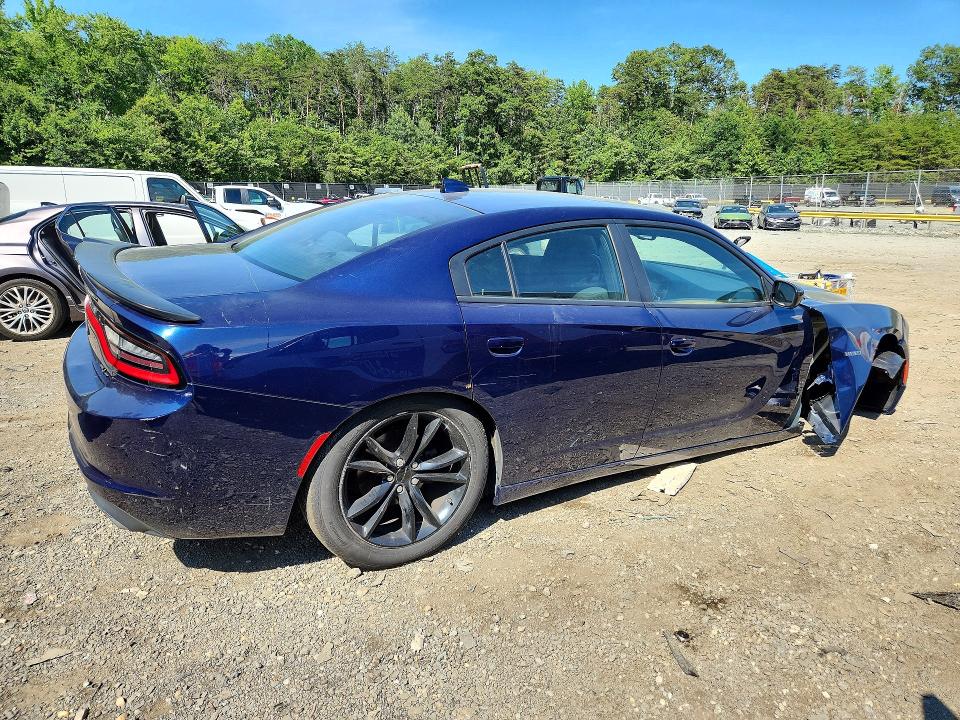 Photo 3 from auction – 2016 DODGE CHARGER with VIN 2C3CDXCTXGH237671