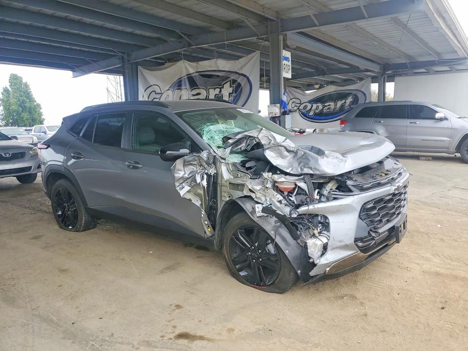 Photo 4 from auction – 2026 CHEVROLET TRAX with VIN KL77LKEP8TC000402