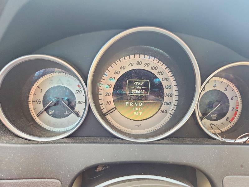 Photo 9 from auction – 2012 MERCEDES-BENZ C with VIN WDDGF8BB6CR206102
