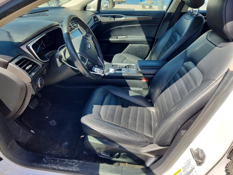 Photo 7 from auction – 2017 FORD FUSION with VIN 3FA6P0PU3HR329565