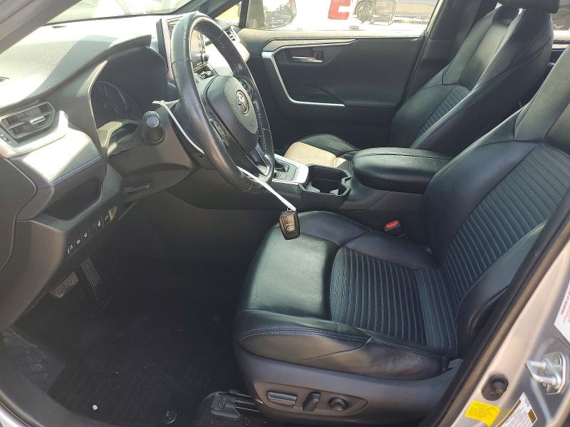 Photo 7 from auction – 2019 TOYOTA RAV4 with VIN JTMEWRFV3KD520538
