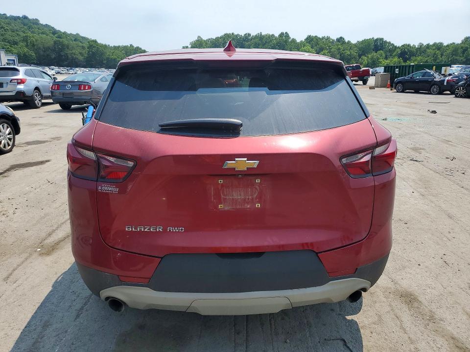 Photo 6 from auction – 2021 CHEVROLET BLAZER with VIN 3GNKBHR40MS581061
