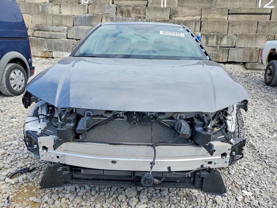 Photo 5 from auction – 2025 TOYOTA CAMRY with VIN 4T1DAACK5SU643081