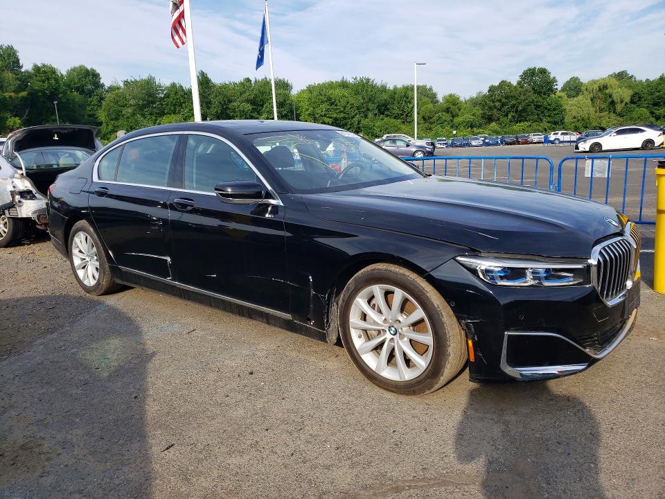 Photo 4 from auction – 2020 BMW 740 with VIN WBA7T2C04LGF96819