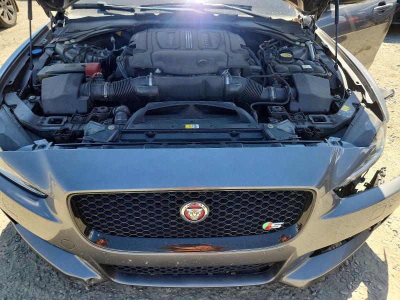 Photo 11 from auction – 2019 JAGUAR XE with VIN SAJAG4FV7KCP51027
