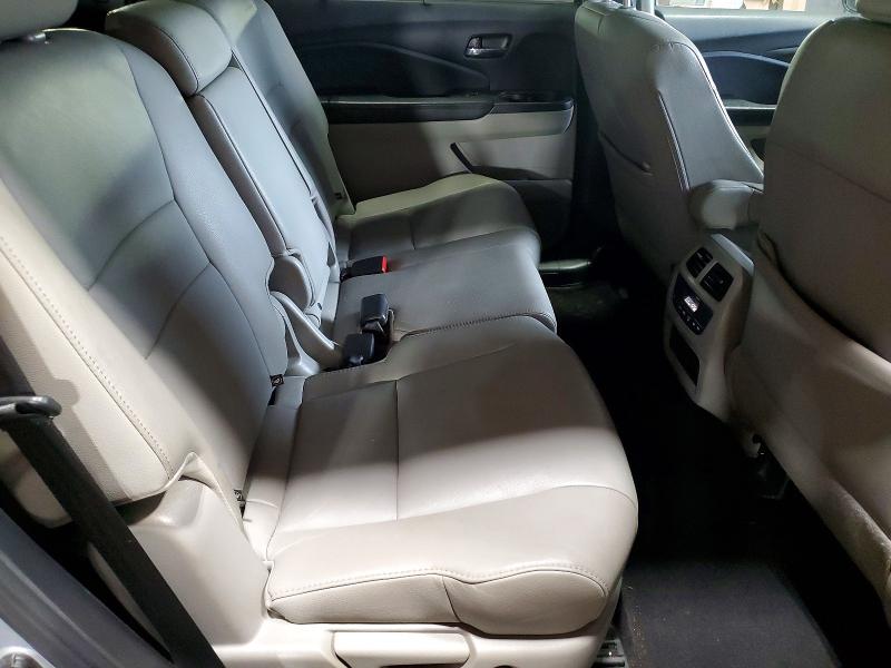 Photo 11 from auction – 2019 HONDA PILOT with VIN 5FNYF6H50KB062507