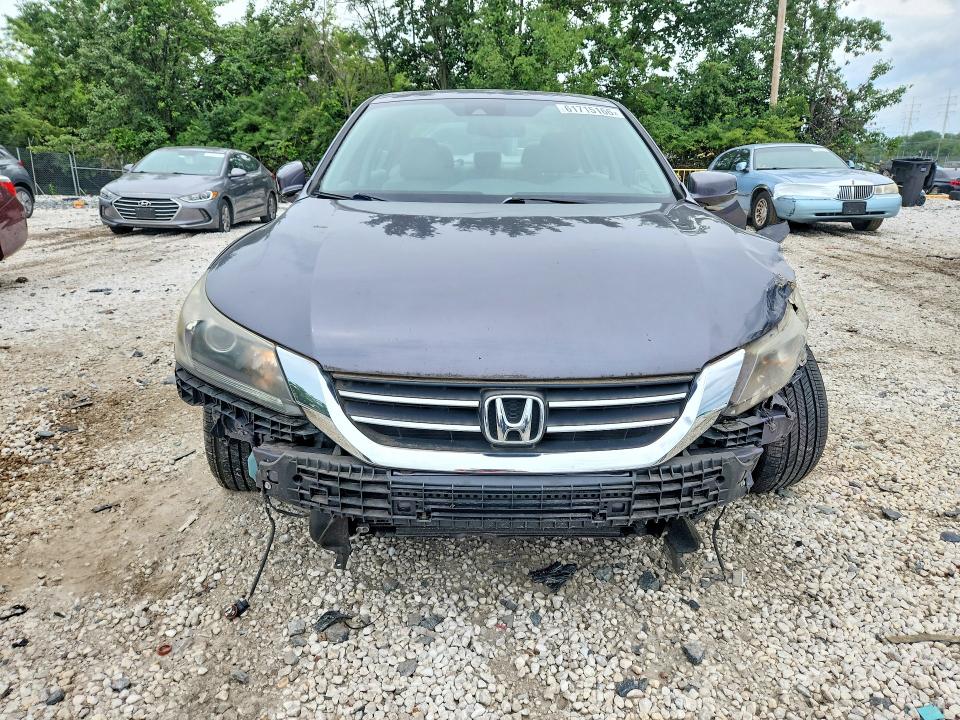 Photo 5 from auction – 2015 HONDA ACCORD with VIN 1HGCR2F89FA263376
