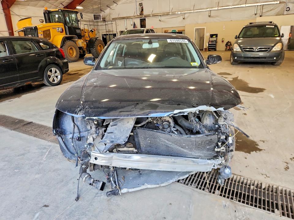 Photo 5 from auction – 2015 AUDI A4 with VIN WAUBFAFL7FN030586