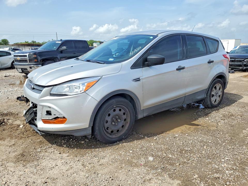 FORD ESCAPE 2016 with VIN 1FMCU0F77GUA84032 - Photo from auction