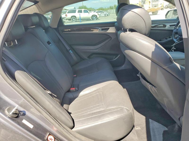 Photo 10 from auction – 2015 HYUNDAI GENESIS with VIN KMHGN4JEXFU013725