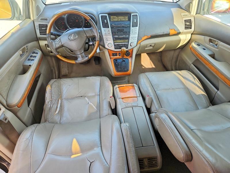 Photo 8 from auction – 2005 LEXUS RX with VIN 2T2HA31U15C052023
