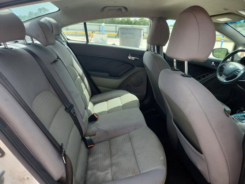 Photo 10 from auction – 2016 KIA FORTE with VIN KNAFX4A65G5501038
