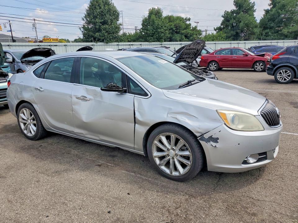 Photo 4 from auction – 2014 BUICK VERANO with VIN 1G4PR5SK2E4170162