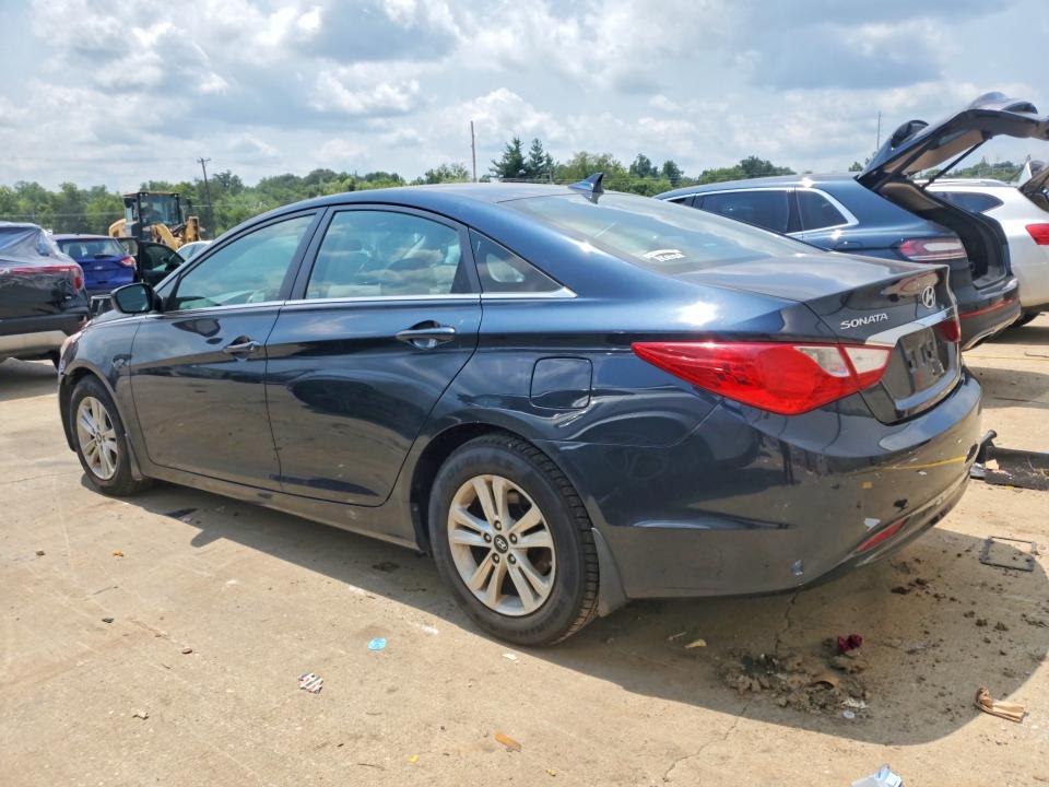 Photo 2 from auction – 2011 HYUNDAI SONATA with VIN 5NPEB4AC2BH125958