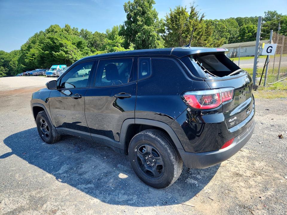 Photo 2 from auction – 2020 JEEP COMPASS with VIN 3C4NJDABXLT112600